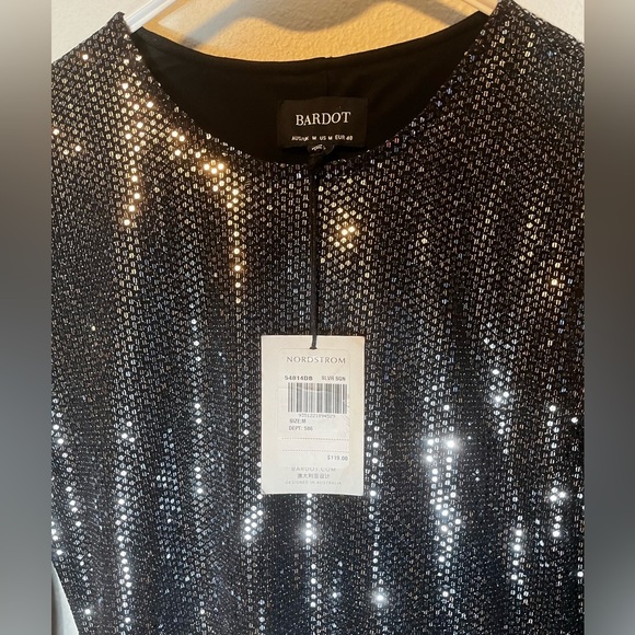 NWT Bardot Mirror Sequin-Embellished Sequins
Column Long Sleeve Silver Dress M - Picture 6 of 7